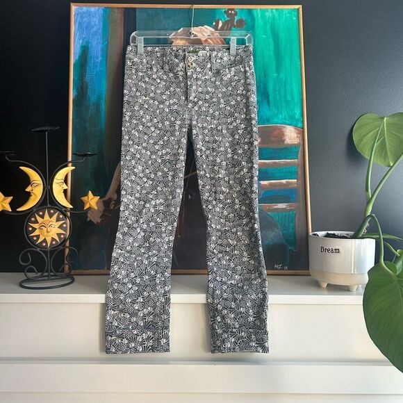 Anthropologie Gray and White Flare Jeans with Leopard Print - Picture 3 of 15